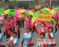 金榜社區350名婦女健步行
