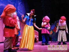 白雪公主走了，下周拇指姑娘又來
