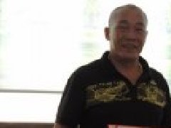 黃連“奧迪哥”獲見義勇為獎，現場捐獎金
