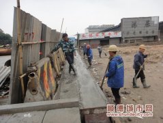 龍江：年復一年，一橋施工進度也太慢了