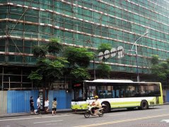 倫教郵局公交站牌搬家了，遠離工地