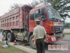 百日行動：60分鐘查了6臺泥頭車，超載竟達20噸