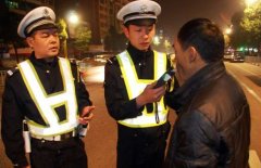 酒后駕駛，倫教兩男子被送看守所