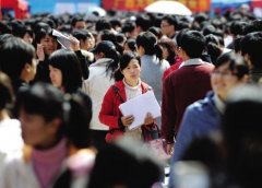 倫教大學畢業(yè)生下基層，提前 “練兵”