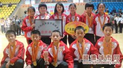 學生娃“跳”出23枚金牌