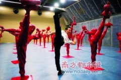 李小龍秀功夫 帶旺未來館