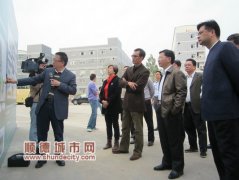 黃喜忠對龍江城市公園建設寄予厚望