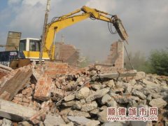 發現“兩違”用地拆除沒商量